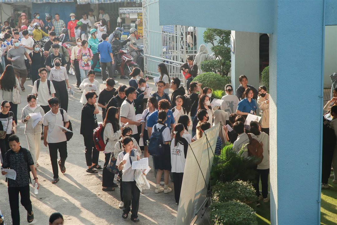 2.350 thí sinh hoàn thành kỳ thi ĐGNL ĐHQG TPHCM đợt 1 năm 2026 tại cụm thi LHU