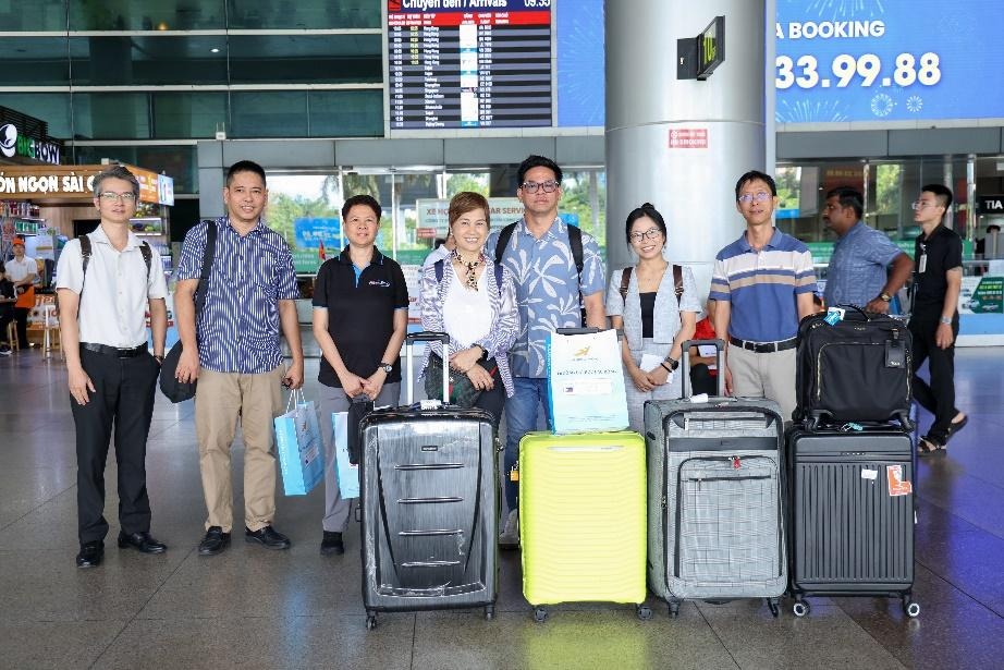 Figure 2: Representatives of the University and the Faculty of Pharmacy welcoming AUN-QA assessors at the airport.
